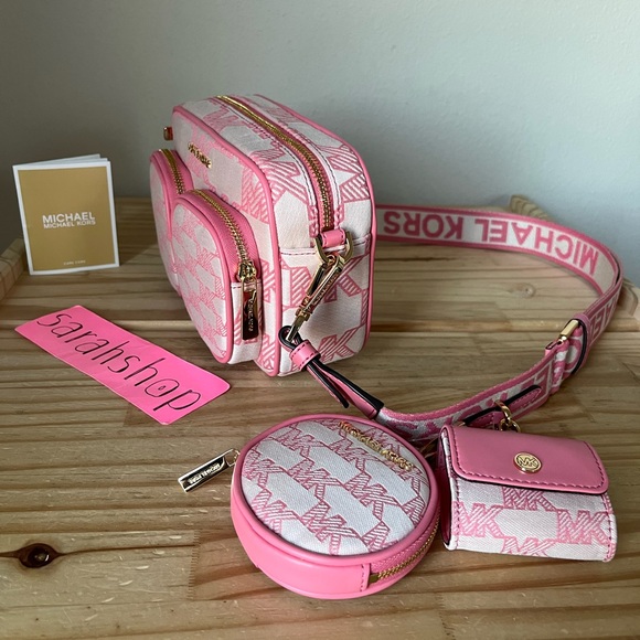 🌼Michael Kors Purse - Picture 4 of 16